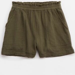 Aerie Gauzy High Waisted Short Festive Olive Color Size L